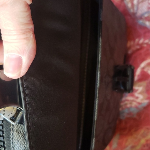 EUC- Coach ‘Track Pack’ In Signature Canvas - Picture 8 of 13